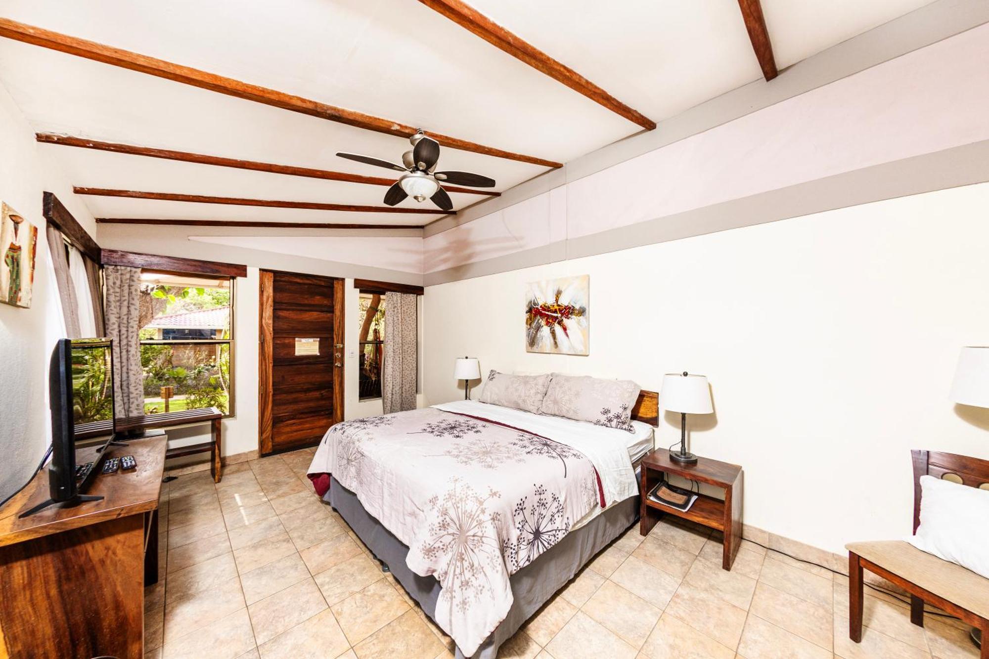 Xalli Beach Hotel Altagracia Екстер'єр фото