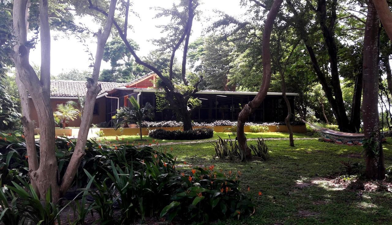 Xalli Beach Hotel Altagracia Екстер'єр фото