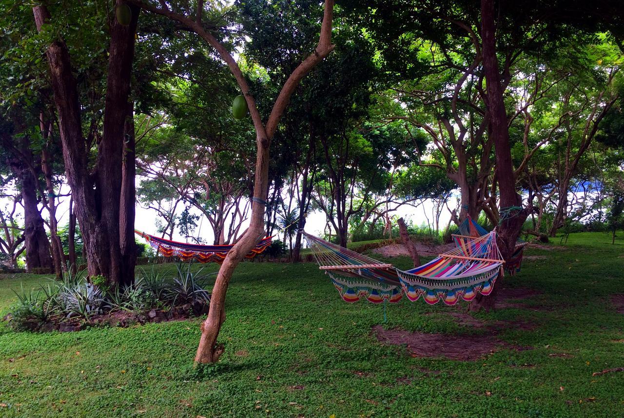 Xalli Beach Hotel Altagracia Екстер'єр фото